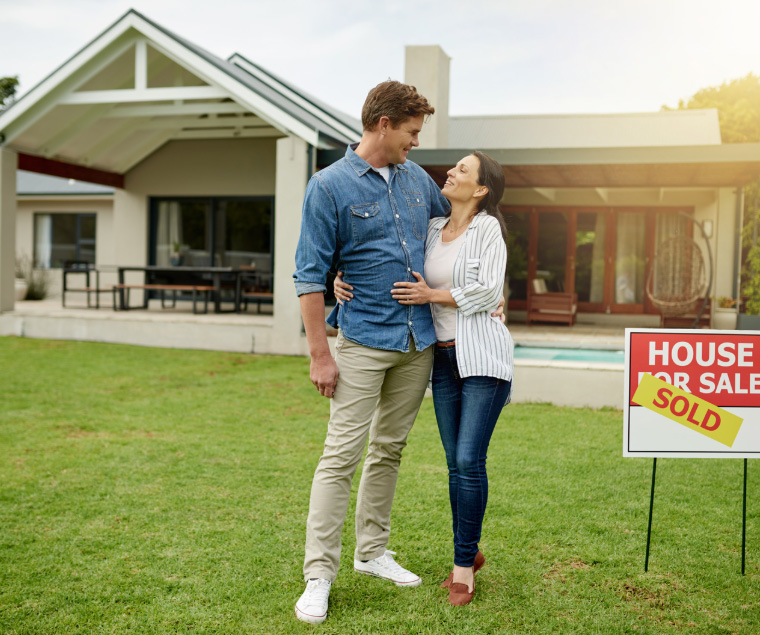 Homeowners Insurance: A Guide to Dwelling, Personal Property, Liability, and Additional Living Expenses